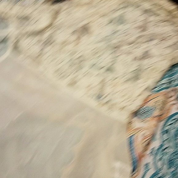 Top - Picture 3 of 4